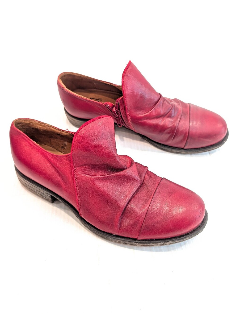 MIZ MOOZ Lilith Women's Ruched Red Leather Slip-On Low Ankle Boots Shoes Size 37
